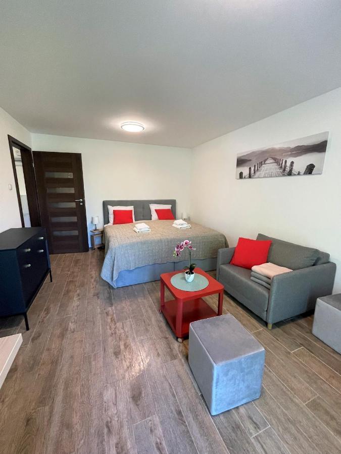 Al-Dom Apartamenty Apartament Zaciszny 코워브제크 외부 사진