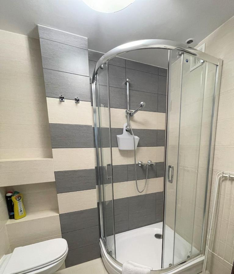 Al-Dom Apartamenty Apartament Zaciszny 코워브제크 외부 사진